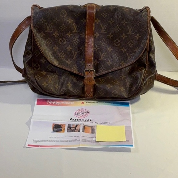 LOUIS VUITTON SAUMUR 35 MONOGRAM CROSSBODY - Picture 16 of 16